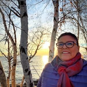 Meet your Posher, Beverly